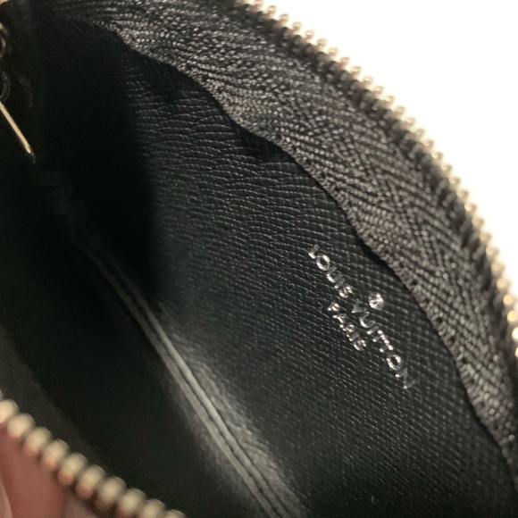 āSOLDšā Authentic Louis Vuitton Key Pouch - Picture 3 of 4